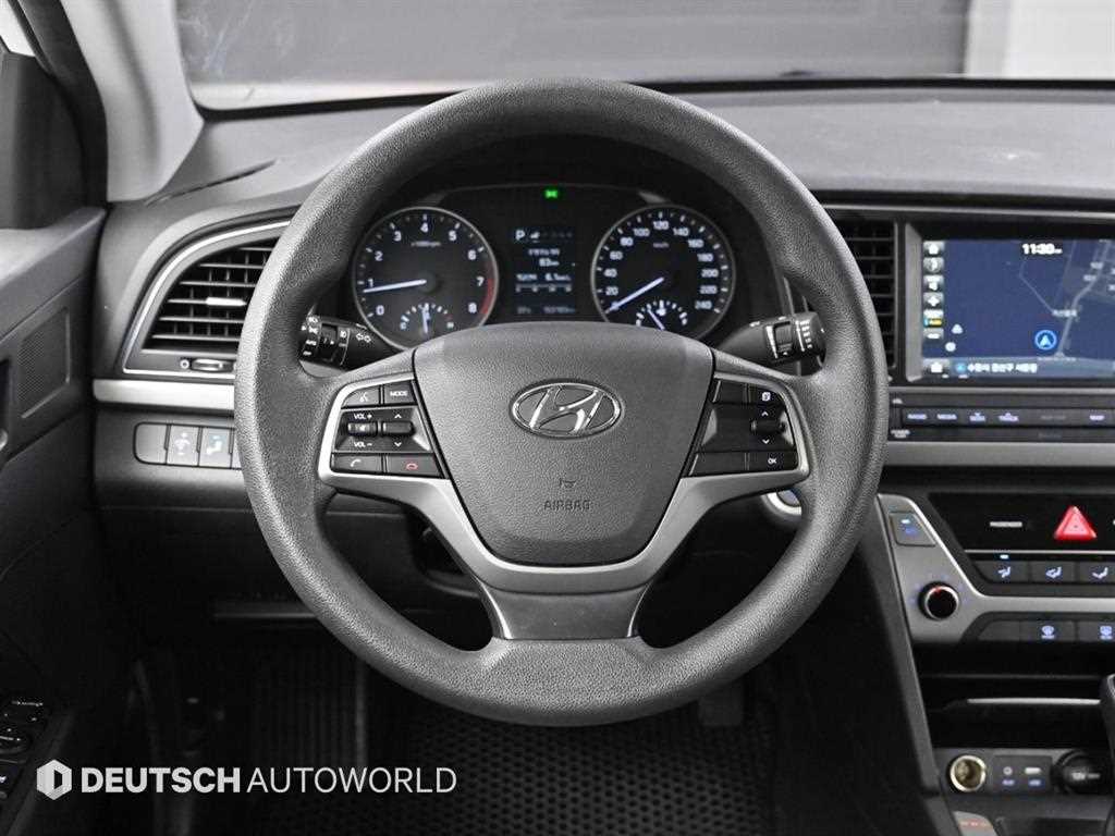 HYUNDAI Avante 2018 Blanco - Importación desde Corea - HF Imports Iquique - Foto 13