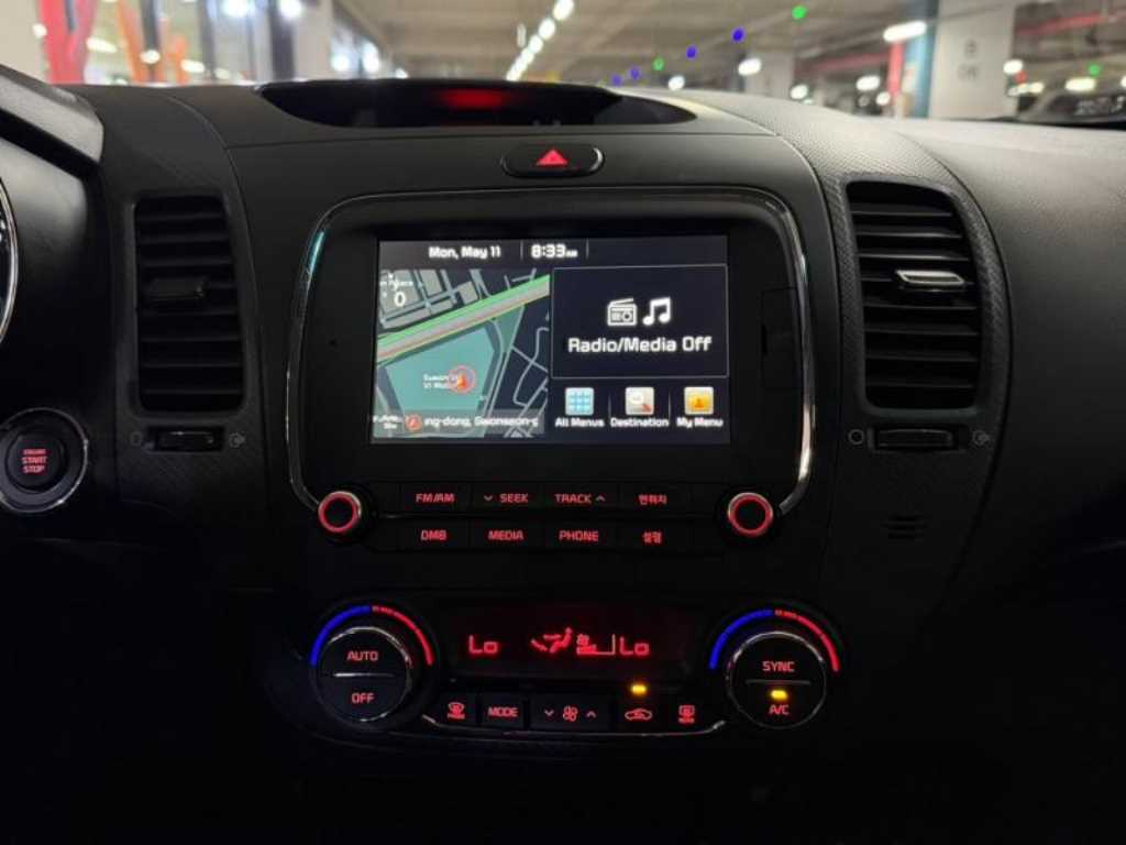 KIA K3 - Vista 10