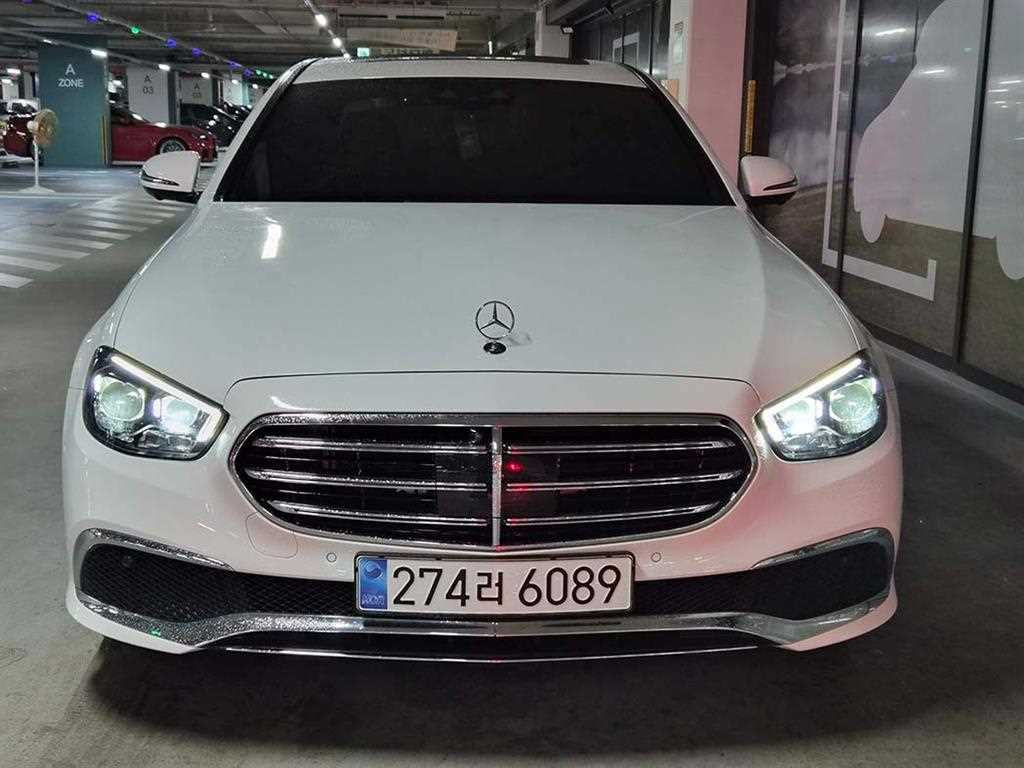 Mercedes Benz E class - Vista 2