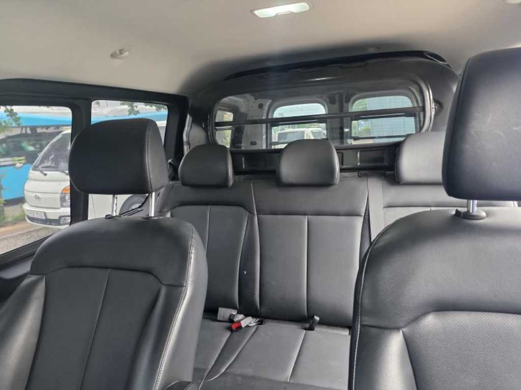 HYUNDAI Staria 2022 - Importación desde Corea - HF Imports Iquique - Foto 13