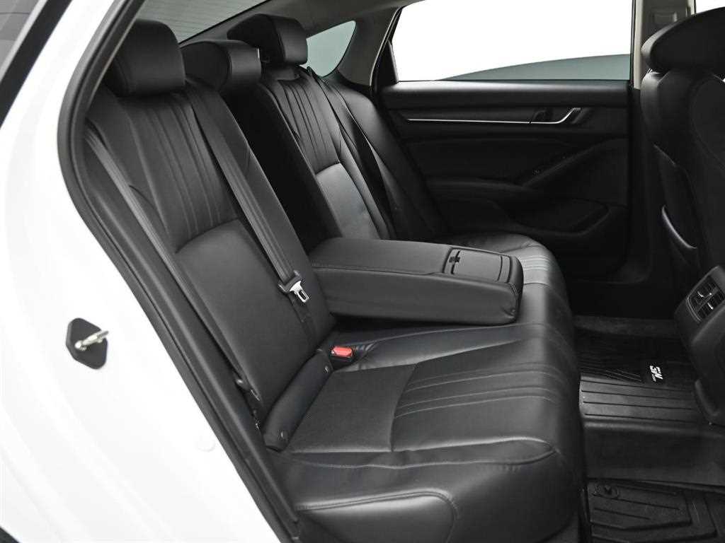 Honda Accord - Vista 12