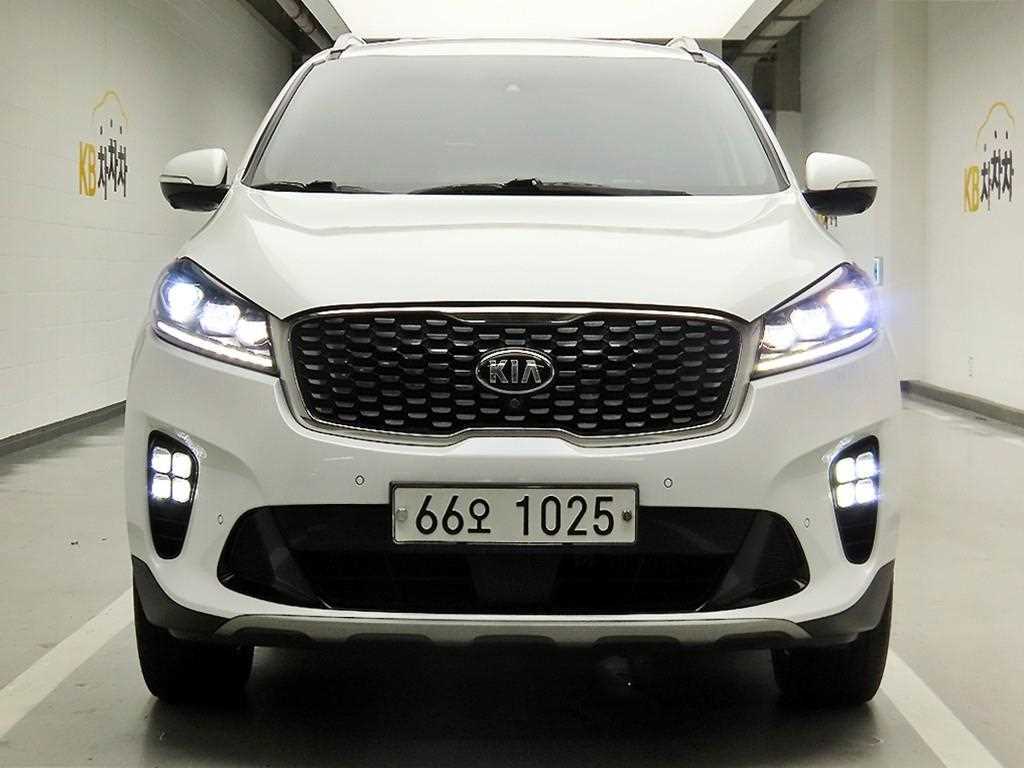 KIA Sorento 2018 Blanco - Importación desde Corea - HF Imports Iquique - Foto 1