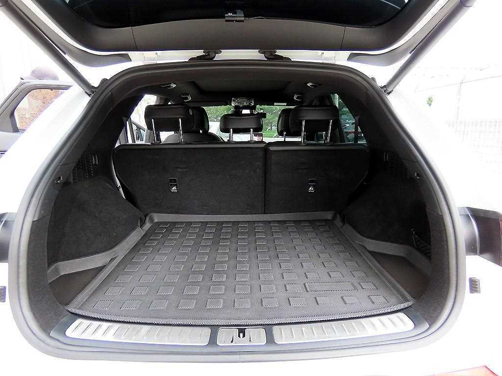 Genesis GV70 2023 Blanco - Importación desde Corea - HF Imports Iquique - Foto 15