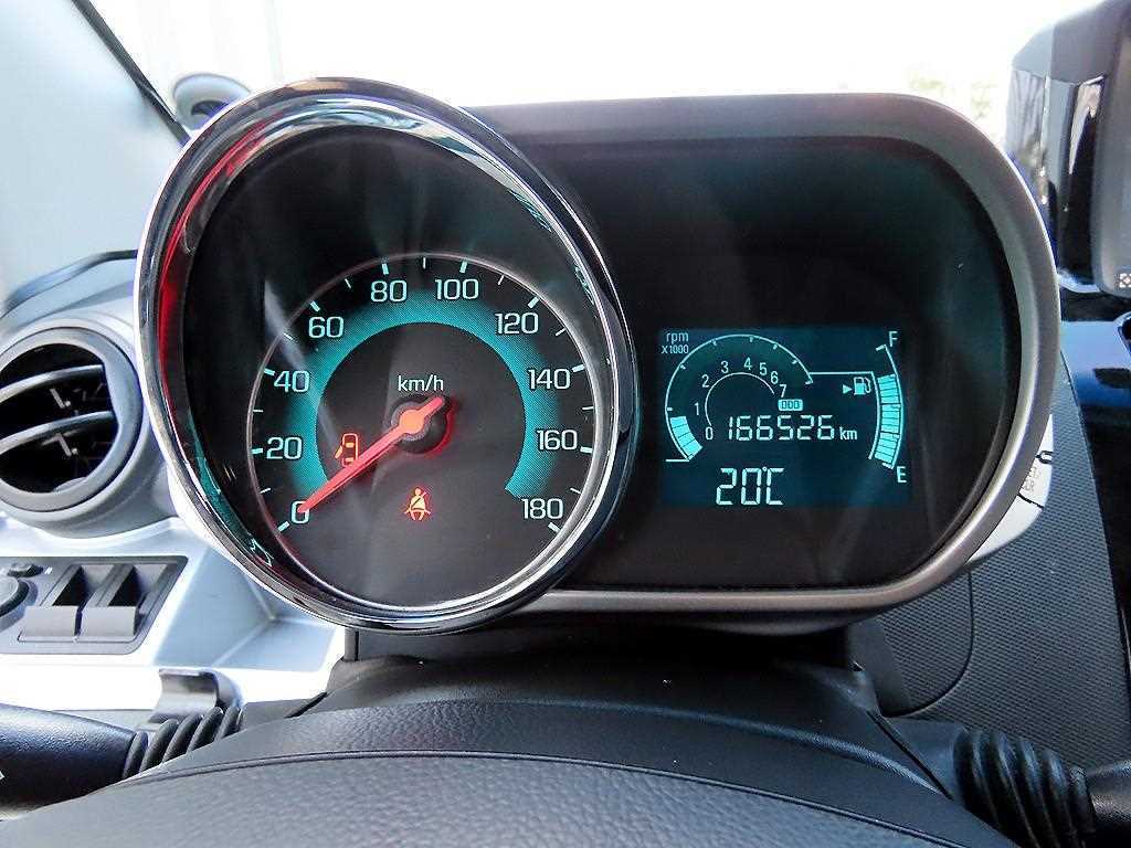 Chevrolet Spark - Vista 9