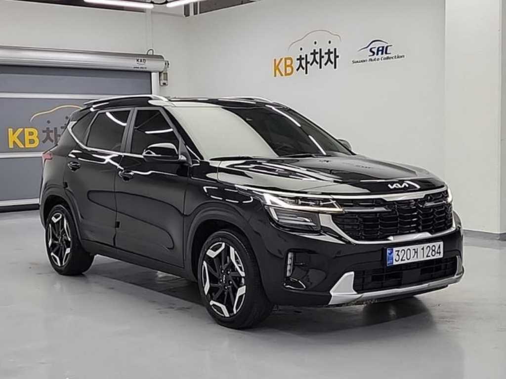 KIA Seltos - Vista 4