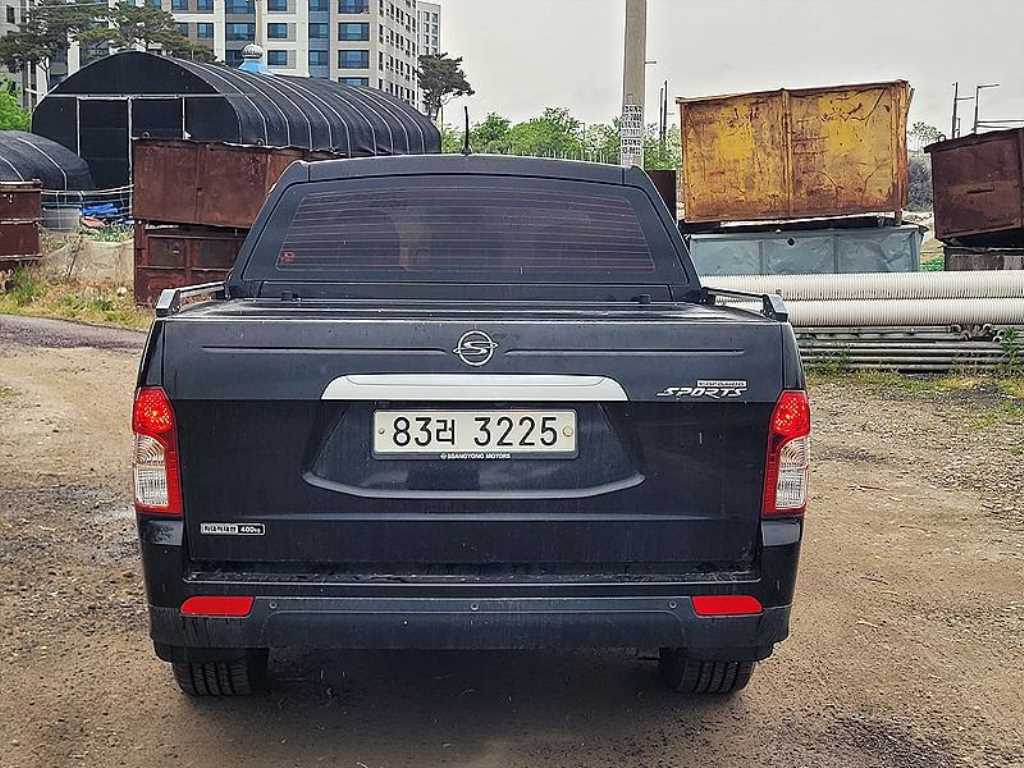Ssangyong Korando - Vista 5