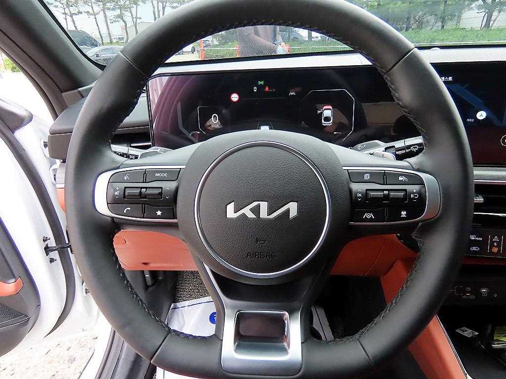 KIA K5 - Vista 8