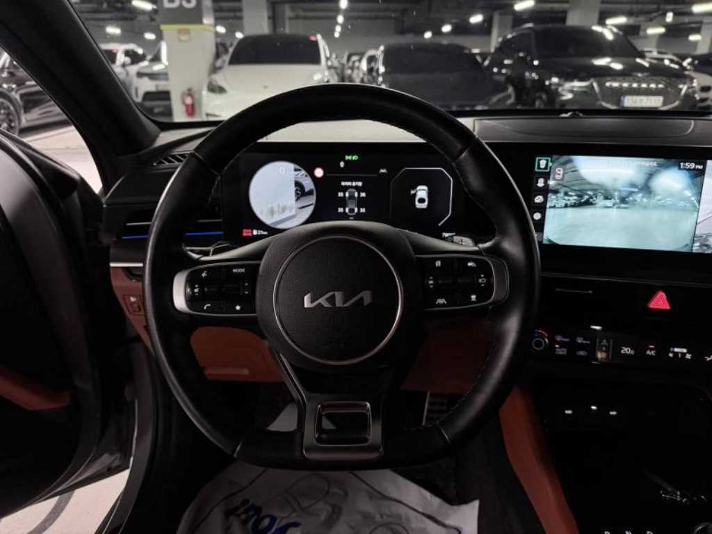 KIA K5 - Vista 10