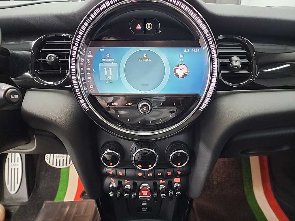 Mini Cooper - Vista 10