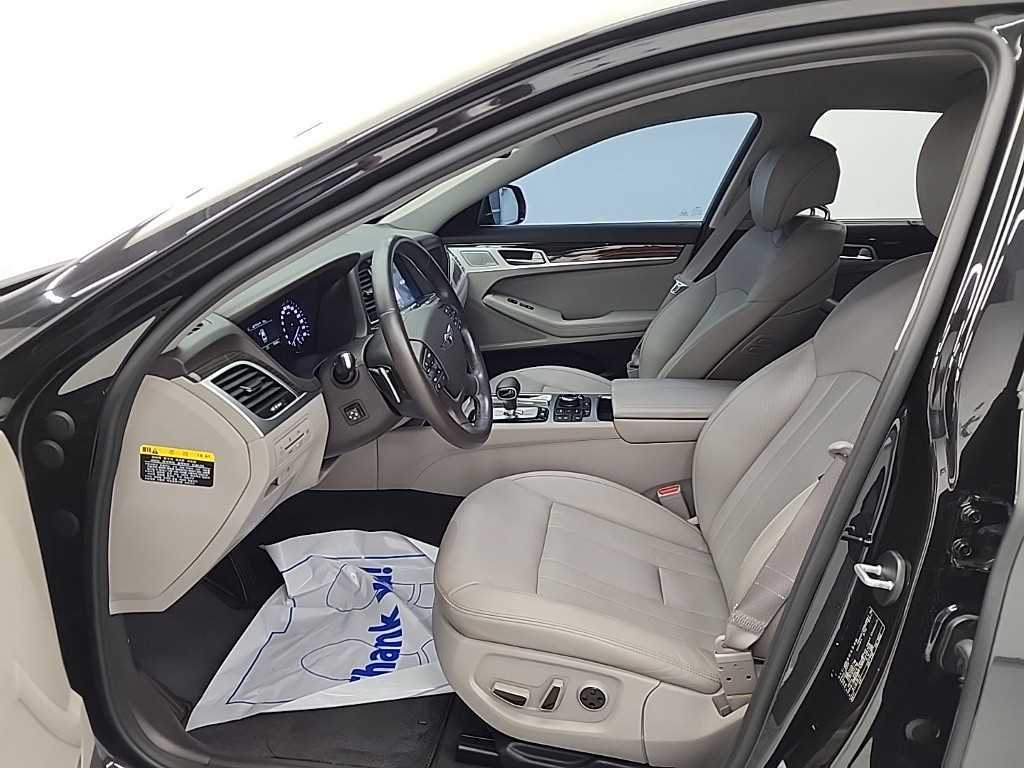 Genesis G80 - Vista 11