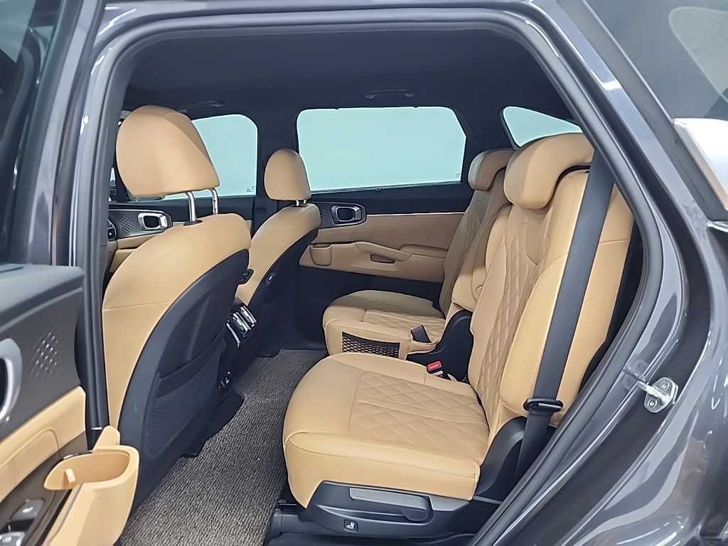 KIA Sorento - Vista 7