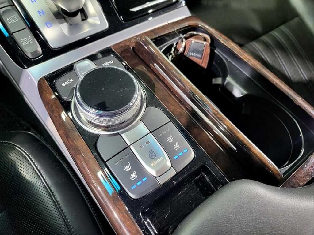 Genesis EQ900 2016 - Importación desde Corea - HF Imports Iquique - Foto 17
