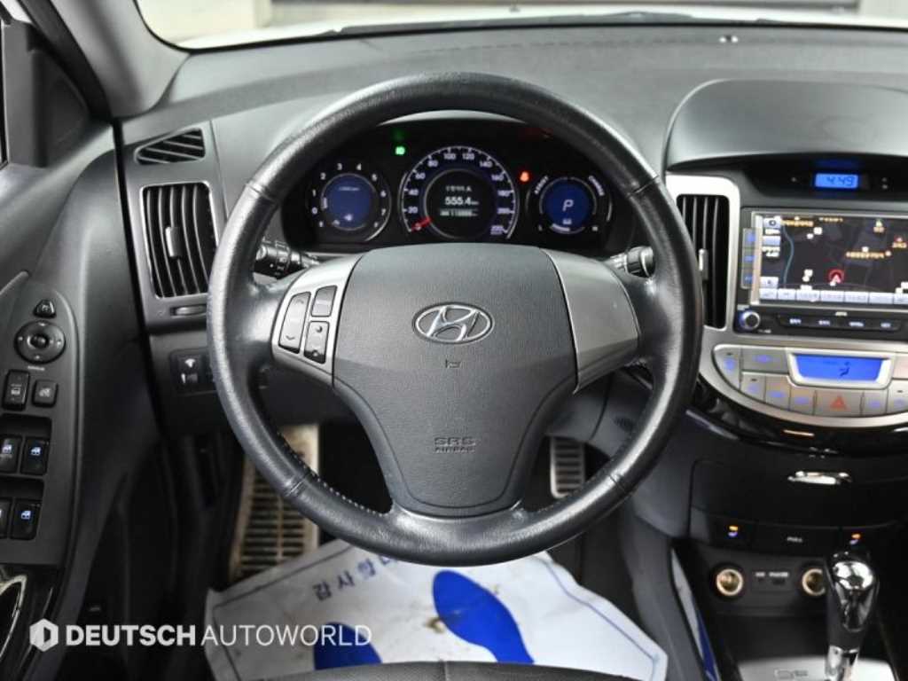 HYUNDAI Avante 2010 Blanco - Importación desde Corea - HF Imports Iquique - Foto 13