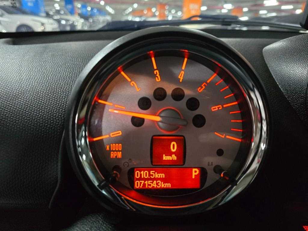 Mini Countryman - Vista 6