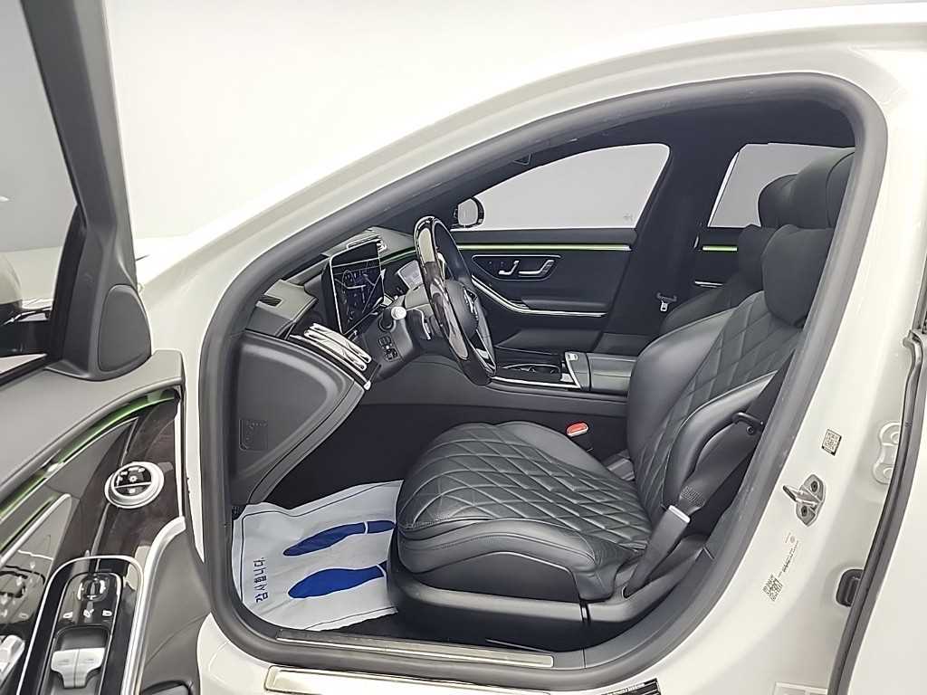 Mercedes Benz S Class - Vista 11