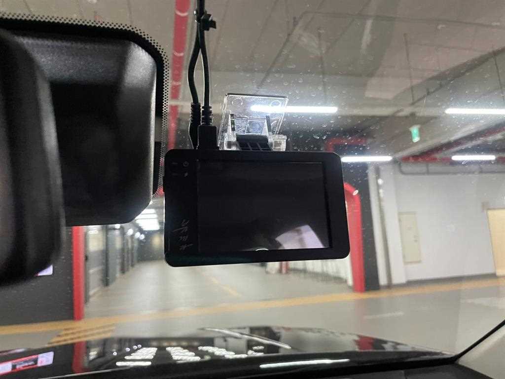 Chevrolet ?Colorado 2022 Negro - Importación desde Corea - HF Imports Iquique - Foto 16