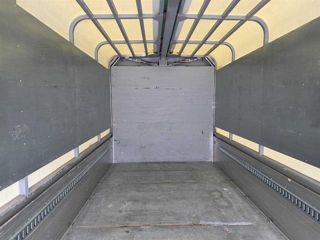 medium and large cargo truck - Vista 8