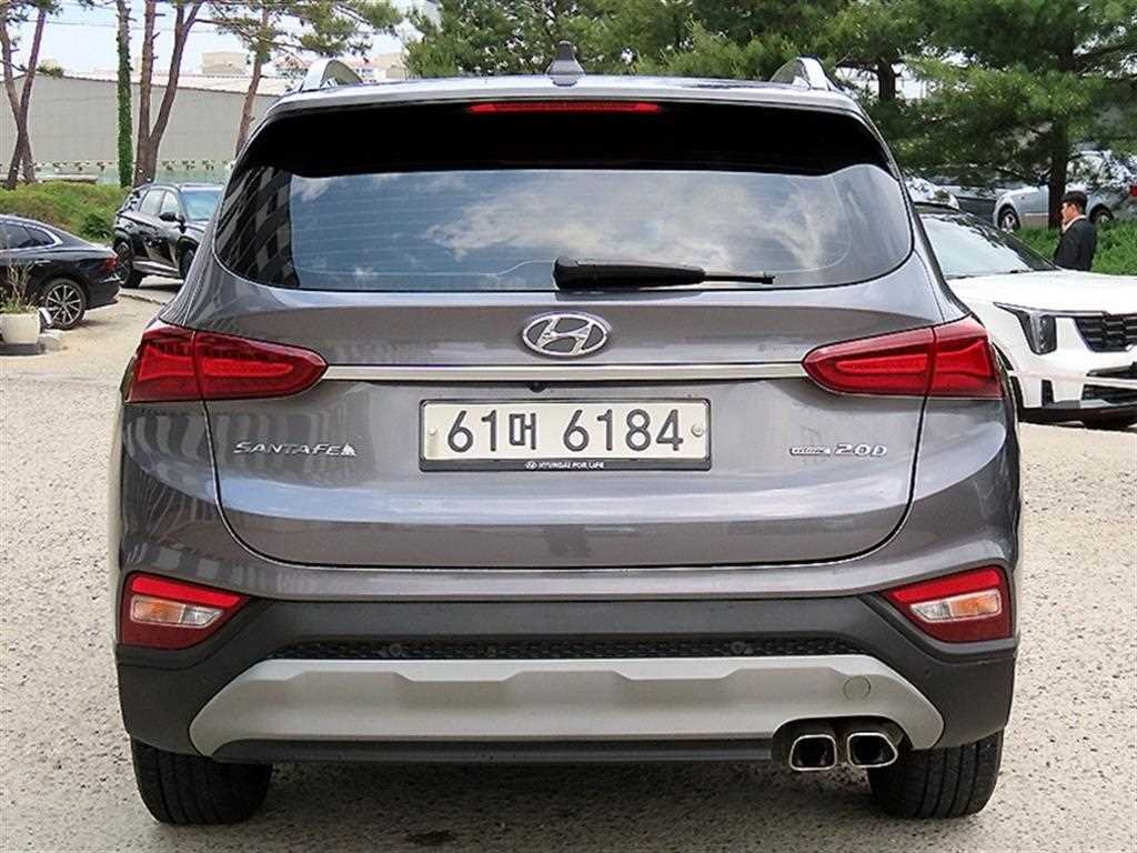 HYUNDAI Santa Fe - Vista 4