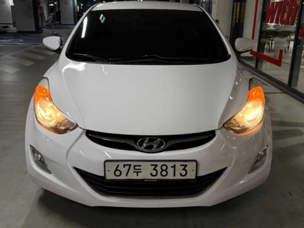 HYUNDAI Avante 2012 Blanco - Importación desde Corea - HF Imports Iquique - Foto 1