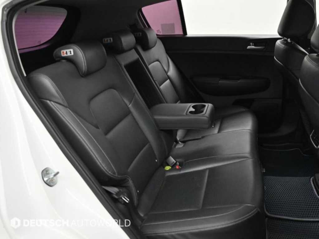 KIA Sportage - Vista 8