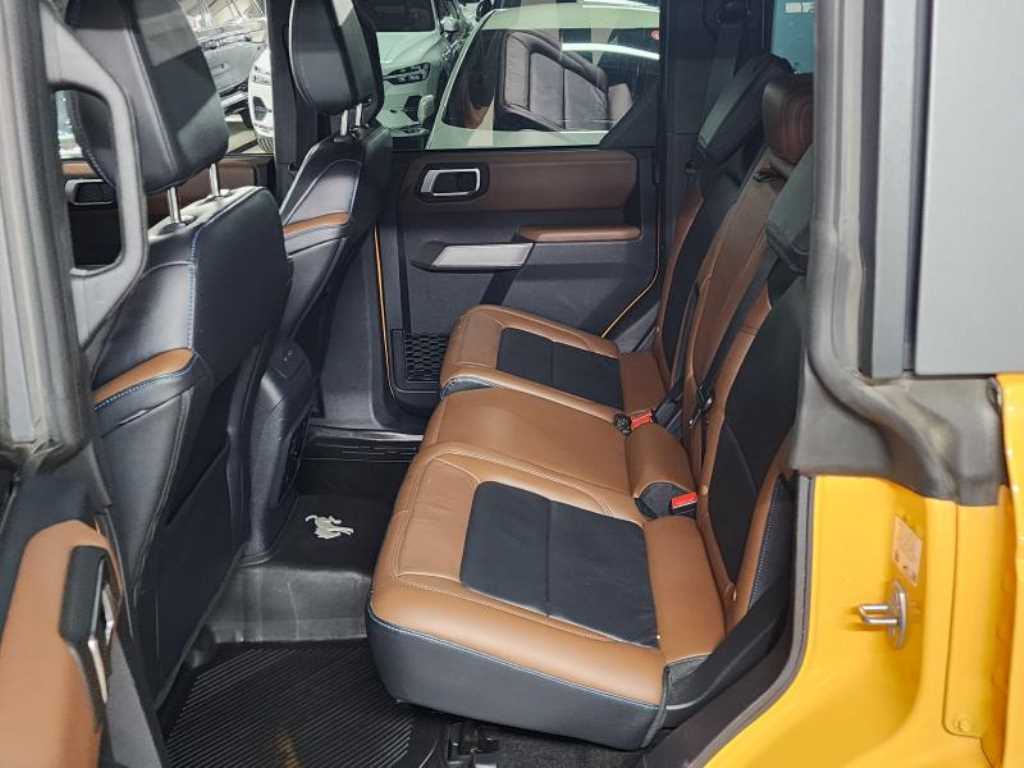 Ford Bronco 2022 Amarillo - Importación desde Corea - HF Imports Iquique - Foto 18
