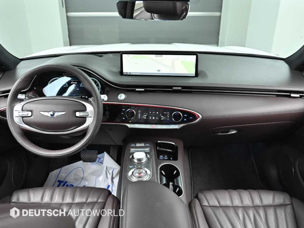 Genesis GV70 - Vista 7