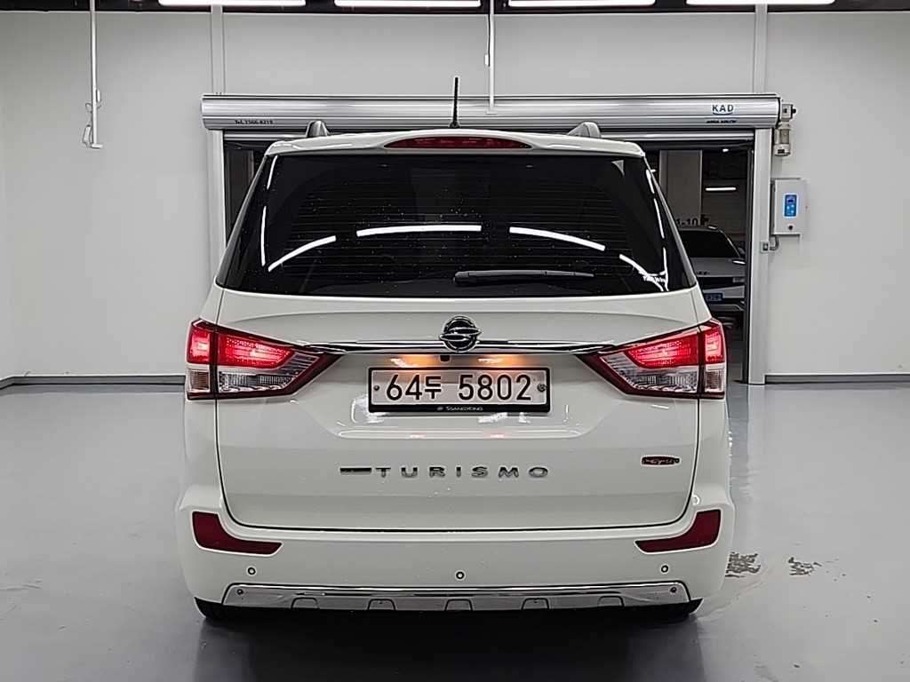 Ssangyong Korando - Vista 3