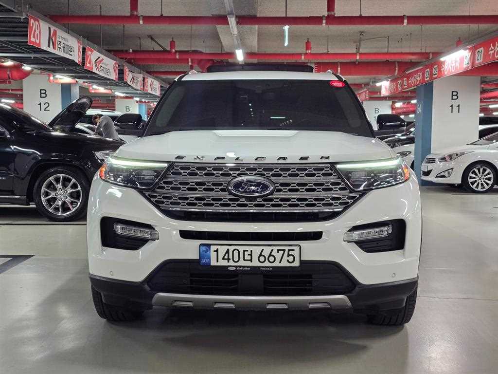Ford Explorer - Vista 2