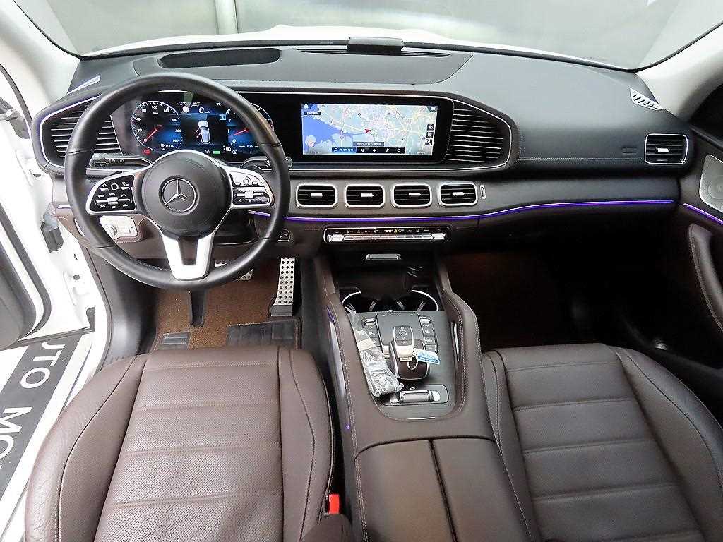 Mercedes Benz GLE Class - Vista 7