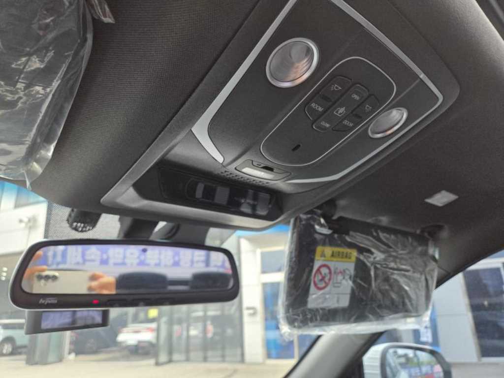 Ssangyong Rexton - Vista 10