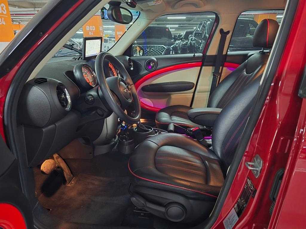 Mini Countryman - Vista 5