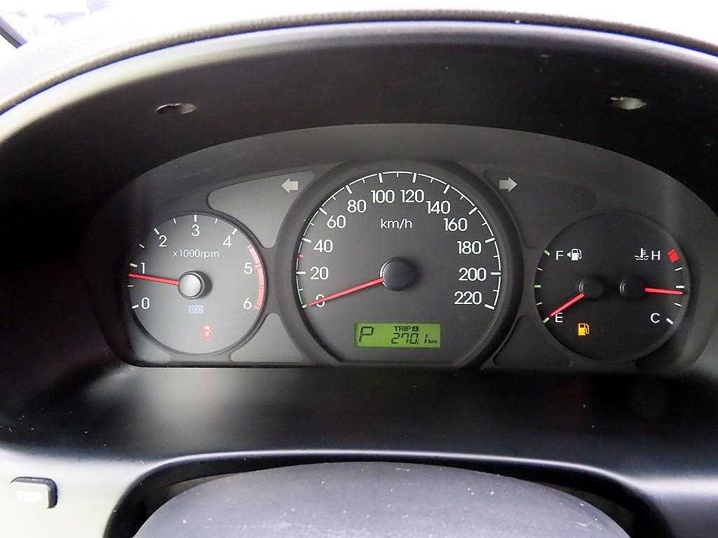 HYUNDAI Starex - Vista 9
