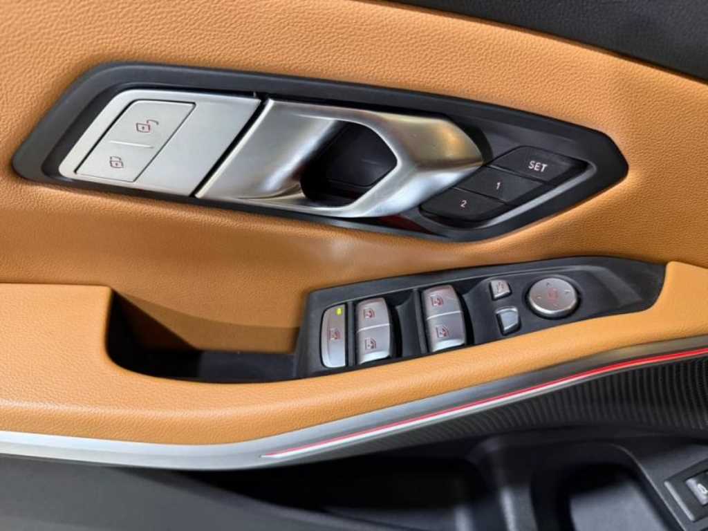BMW 3 series - Vista 12