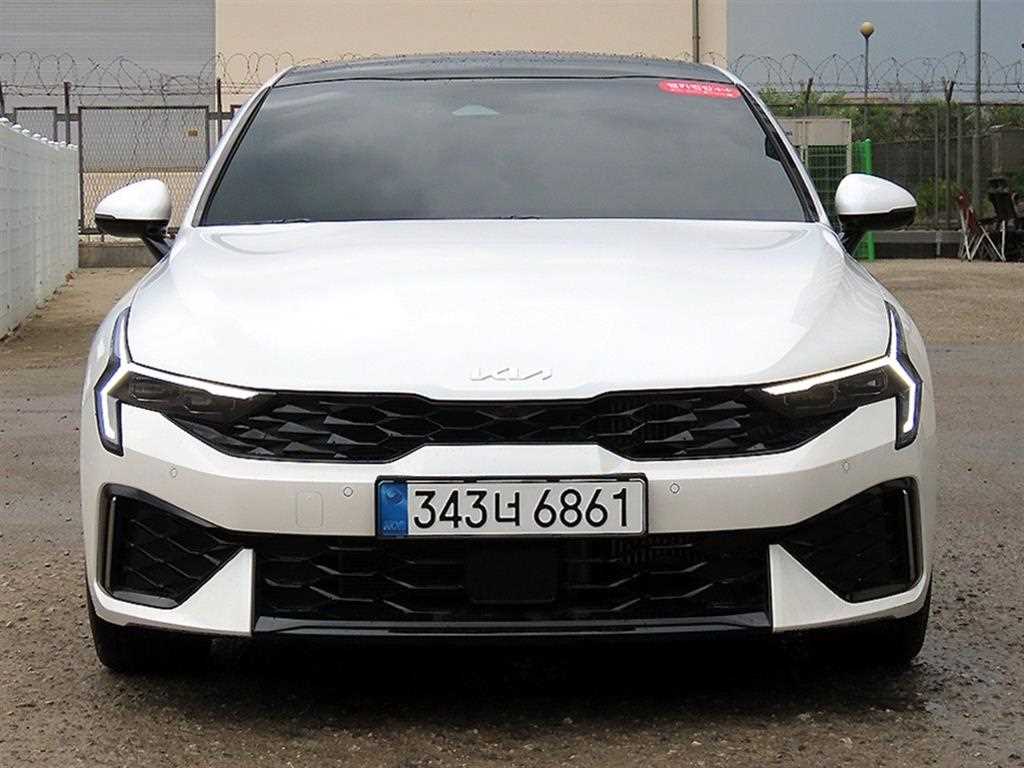KIA K5 2025 Blanco - Importación desde Corea - HF Imports Iquique - Foto 1