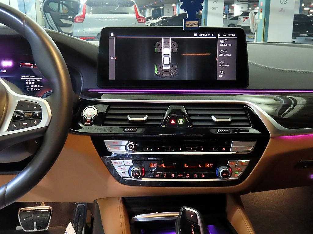 BMW 5 Series - Vista 11