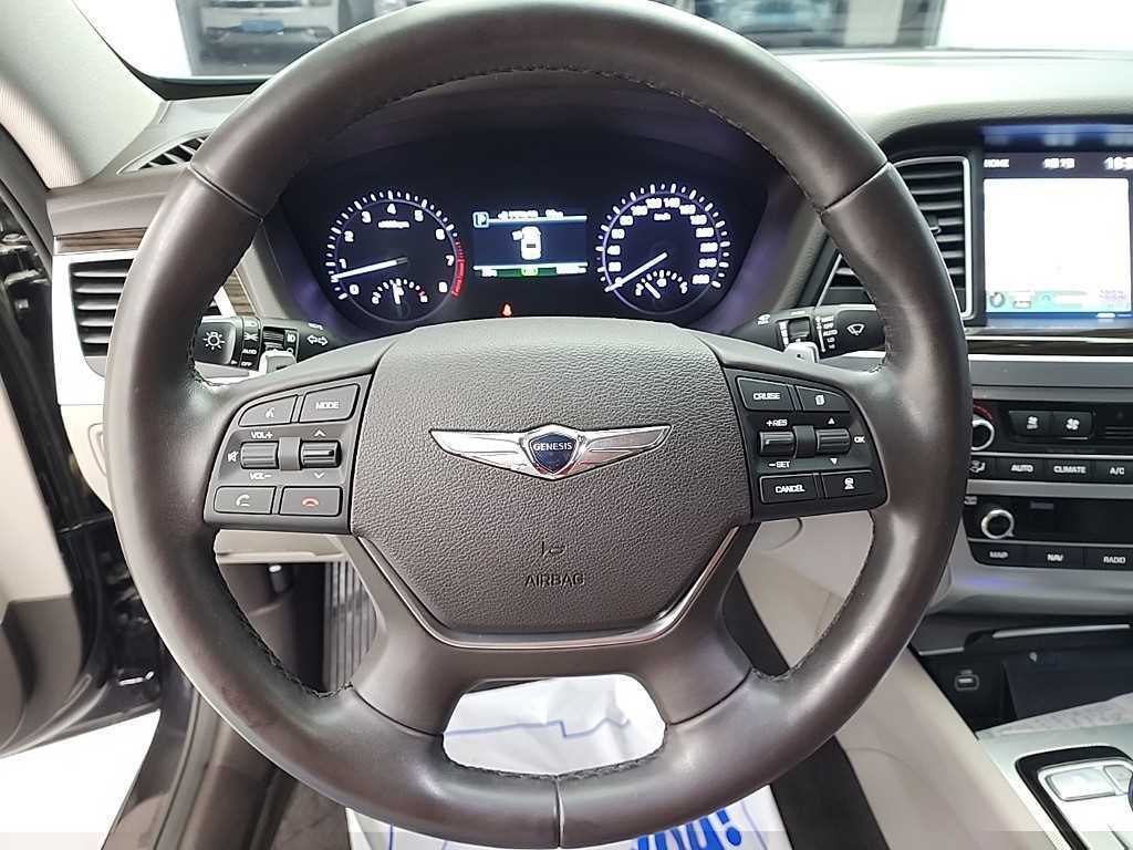 Genesis G80 - Vista 9