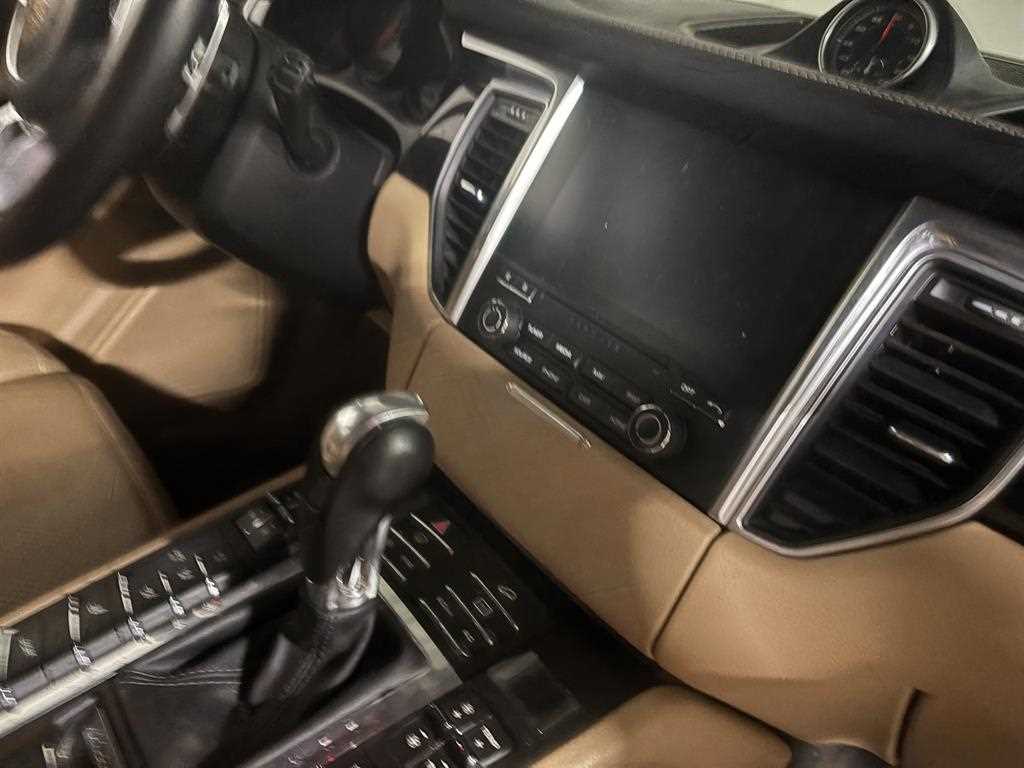Porsche Macan - Vista 7
