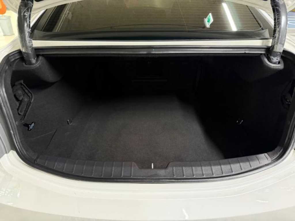 HYUNDAI Grandeur 2015 Blanco - Importación desde Corea - HF Imports Iquique - Foto 18