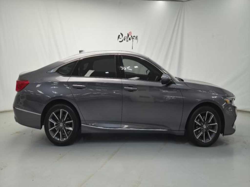 Honda Accord - Vista 2