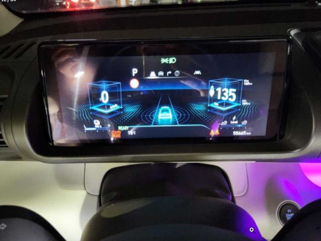 HYUNDAI Casper - Vista 11
