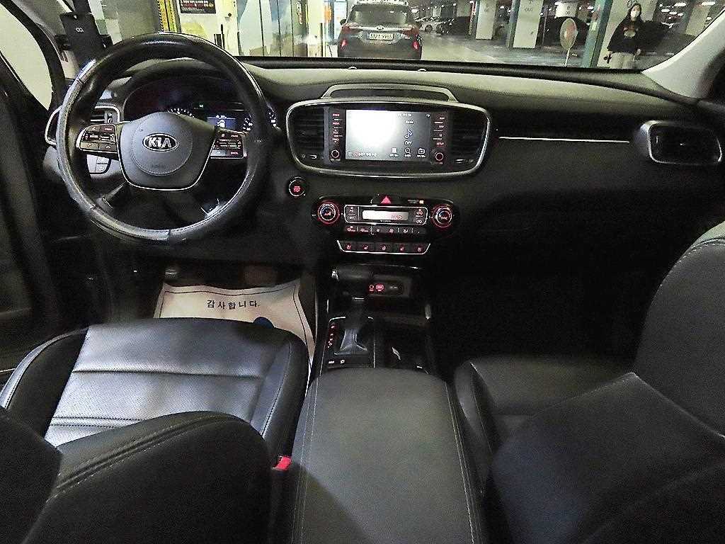 KIA Sorento - Vista 10