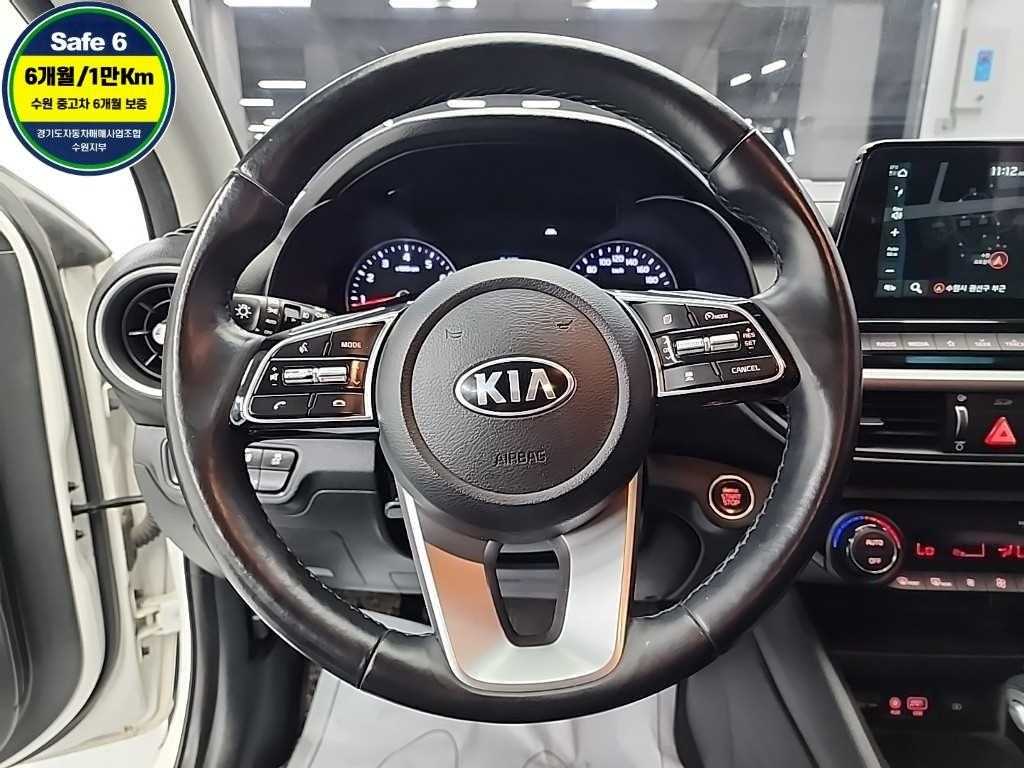 KIA K3 - Vista 9