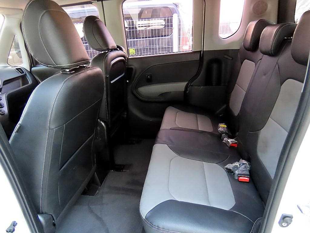 KIA Ray - Vista 6