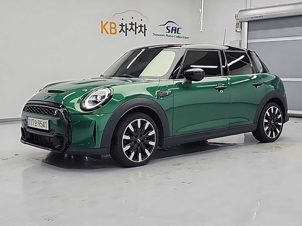 Mini Cooper 2022 Verde - Importación desde Corea - HF Imports Iquique - Foto 1