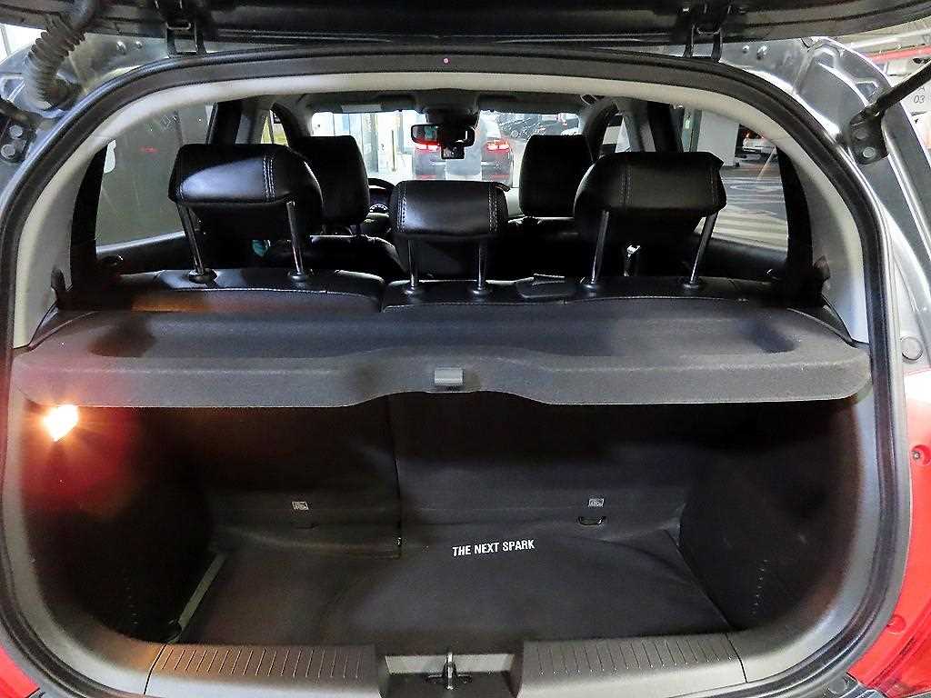 Chevrolet Spark 2018 Gris - Importación desde Corea - HF Imports Iquique - Foto 17