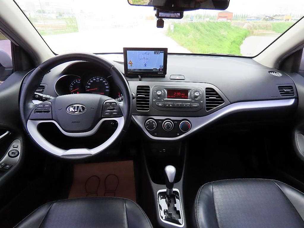 KIA Morning - Vista 9
