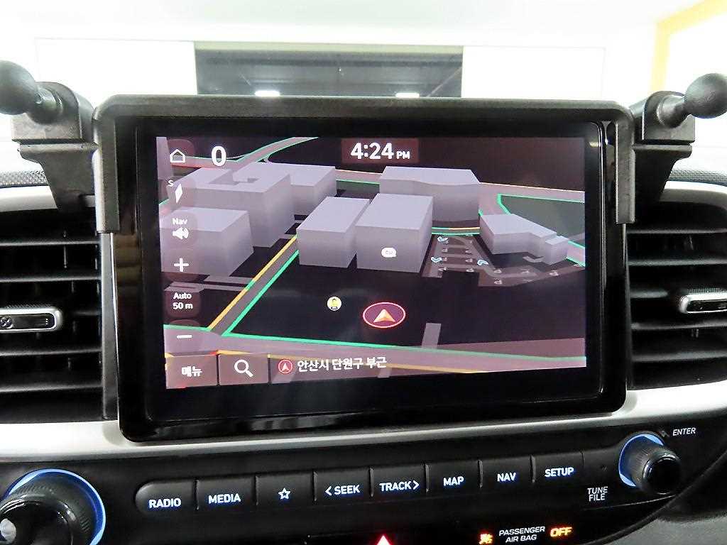 HYUNDAI Venue 2023 Blanco - Importación desde Corea - HF Imports Iquique - Foto 14