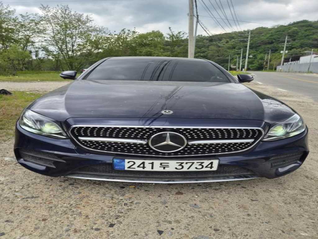 Mercedes Benz E class 2020 - Importación desde Corea - HF Imports Iquique - Foto 1