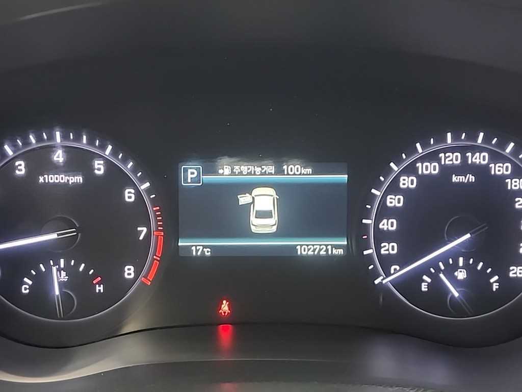 Genesis G80 - Vista 6