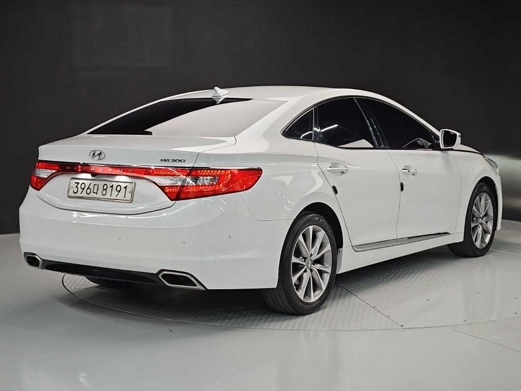 HYUNDAI Grandeur - Vista 4
